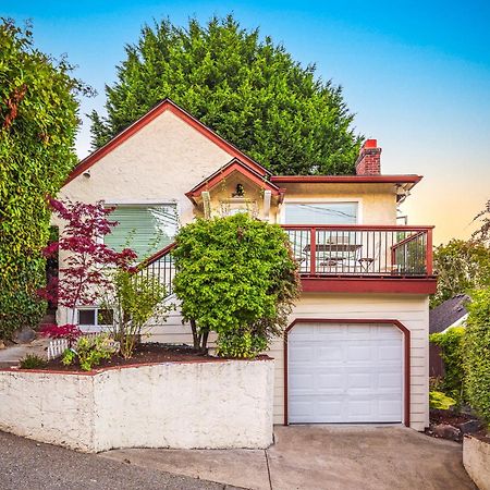 Sunrise On Lake Washington Villa Сиатъл Екстериор снимка