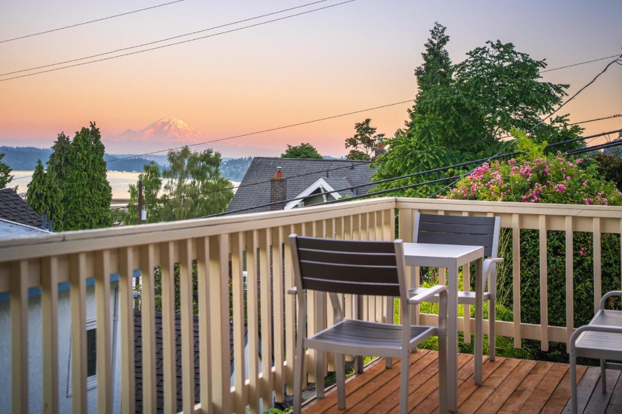 Sunrise On Lake Washington Villa Сиатъл Екстериор снимка